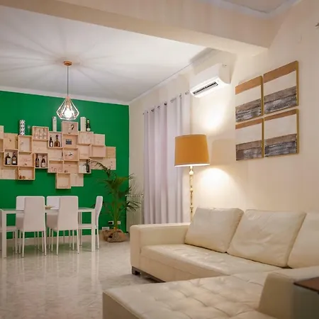 Holiday home Zafira *